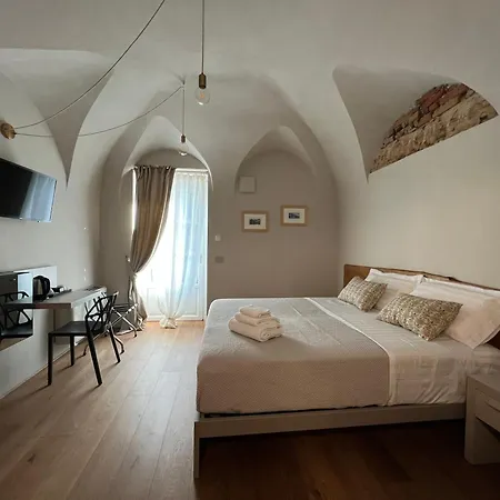 Casa Calleri Briaglia